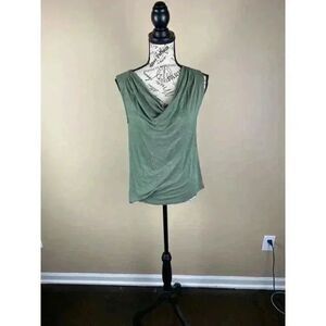 3/$25 Bundle of Women's Tee shirt-size XS